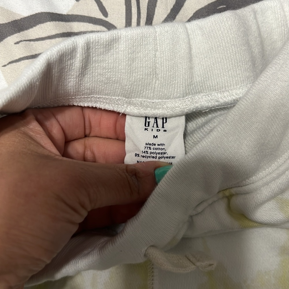 GAP Kids outfit - Picture 3 of 13